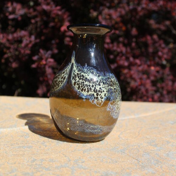 Vtg Buzz Williams 80' Studio Art Blown Glass Bud Vase amber-ish green MCM Signed - Picture 7 of 13